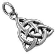 Tiny Sterling Silver Celtic Trinity Pendant, pn416